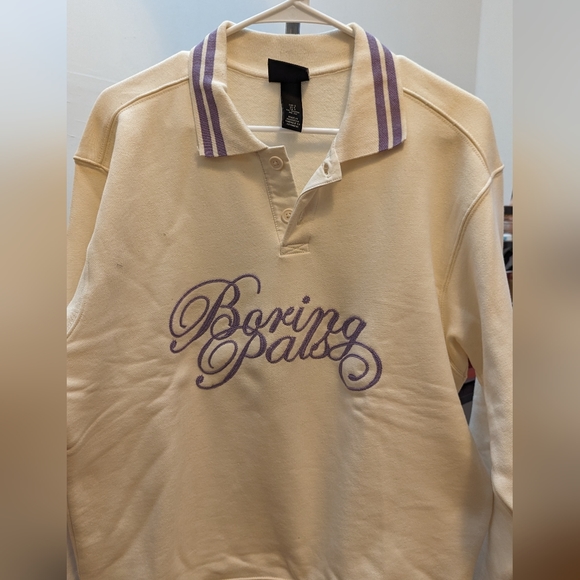 H&M Sweatshirt - Picture 3 of 5